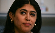 L'eurodéputée franco-palestinienne LFI Rima Hassan, le 3 avril 2026 à Paris ( AFP / Blanca CRUZ )