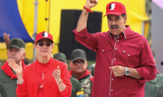 Le président Nicolas Maduro et son épouse Cilia Flores, à Caracas, le 4 février 2025 au Venezuela ( AFP / Pedro MATTEY )