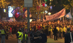 Des milliers de Serbes manifestent à Novi Sad, un an après un accident mortel