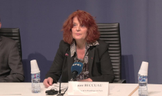 Casse du Louvre: "les bijoux ne sont pas encore en notre possession" (procureure)