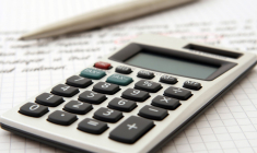 Des députés veulent assouplir  le gel du barème de l'impôt sur le revenu prévu par le gouvernement en 2026. (illustration) (Robert-Owen-Wahl / Pixabay)